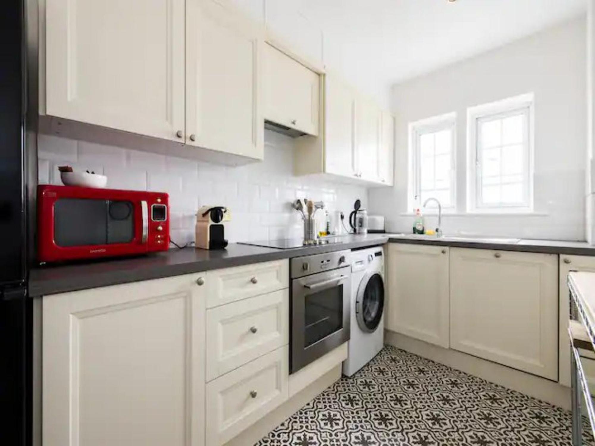 Apartament Pass The Keys Spacious And 2 Bedroom Flat In Chelsea Londra