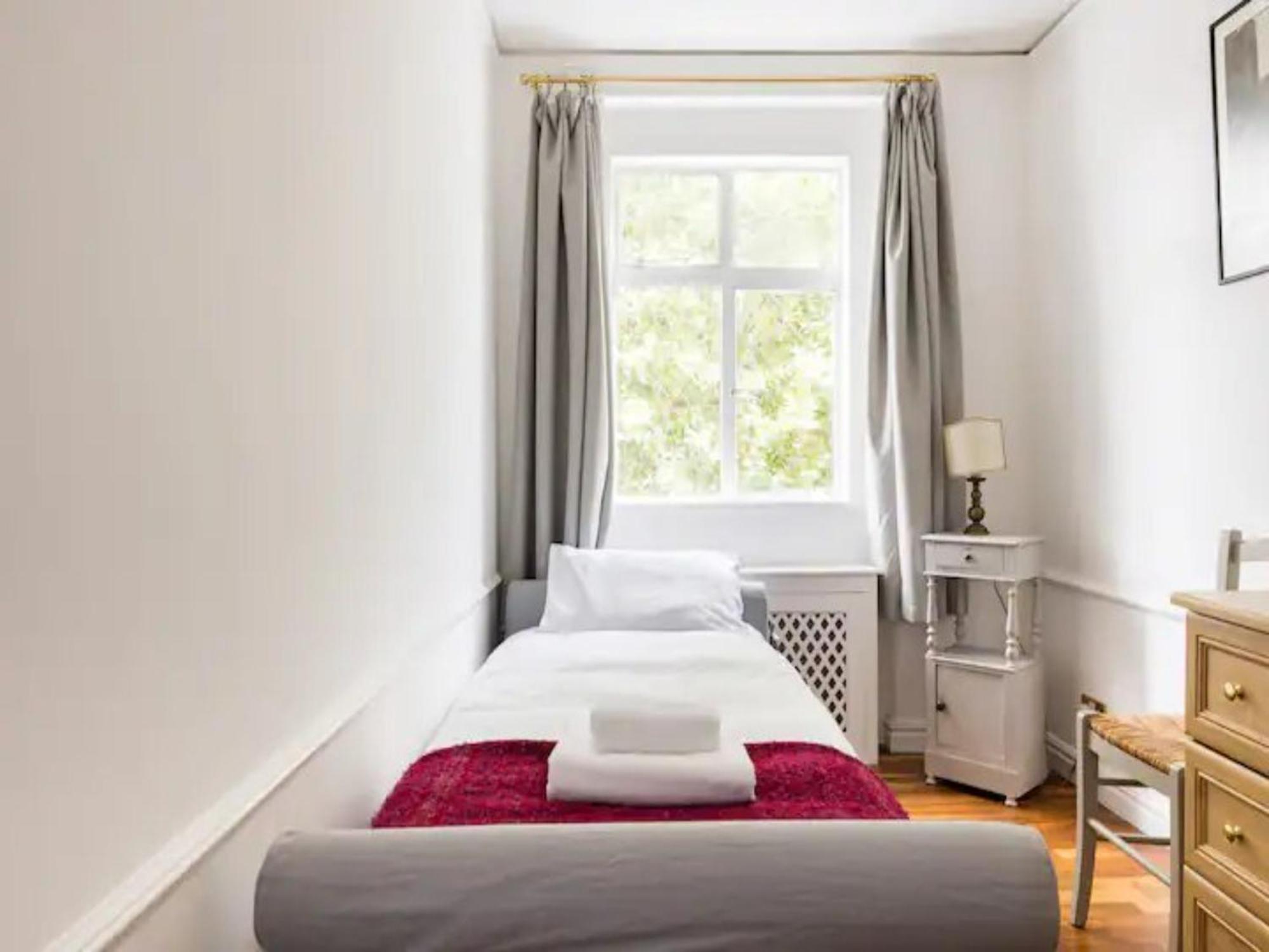 Pass The Keys Spacious And 2 Bedroom Flat In Chelsea Apartament