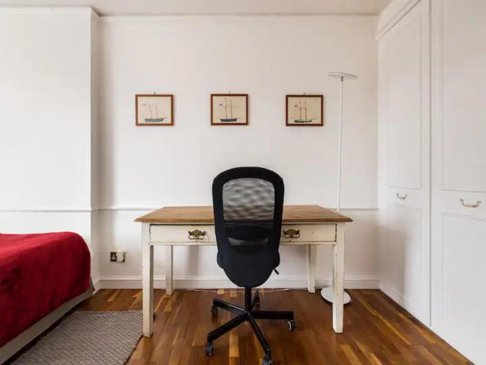 Pass The Keys Spacious And 2 Bedroom Flat In Chelsea * Londra
