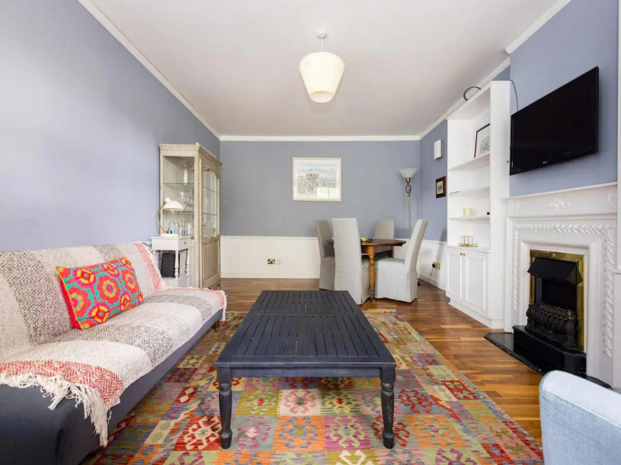 Pass The Keys Spacious And 2 Bedroom Flat In Chelsea * Londra